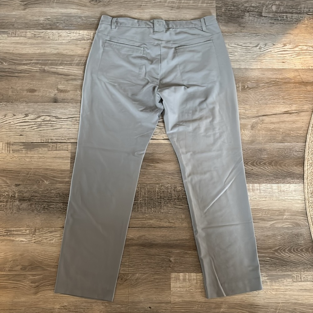NWOT FootJoy Performance Golf Pants 4-Pocket Design 36x30 - Picture 10 of 10
